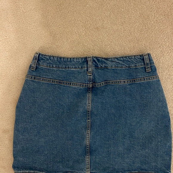 Denim Skirt from garage size medium - Picture 2 of 2